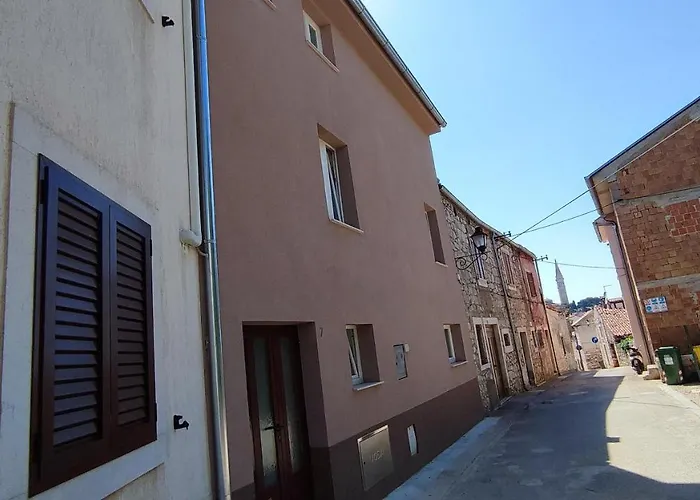 Apartment Bitinada